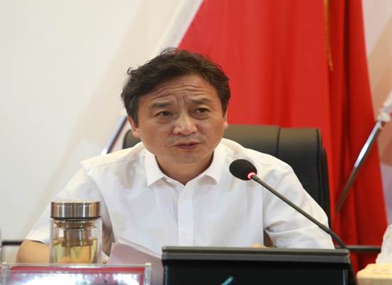 说明: E:\办公资料\照片与视频\菠菜资源平台大全工作图片\2020年\8月\27日——菠菜资源平台大全新学期干部大会\精选图片\AB3A0157.JPG