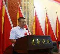 说明: E:\办公资料\照片与视频\菠菜资源平台大全工作图片\2020年\9月\10日——庆祝第36教师节\精选图片\AB3A0418.JPG